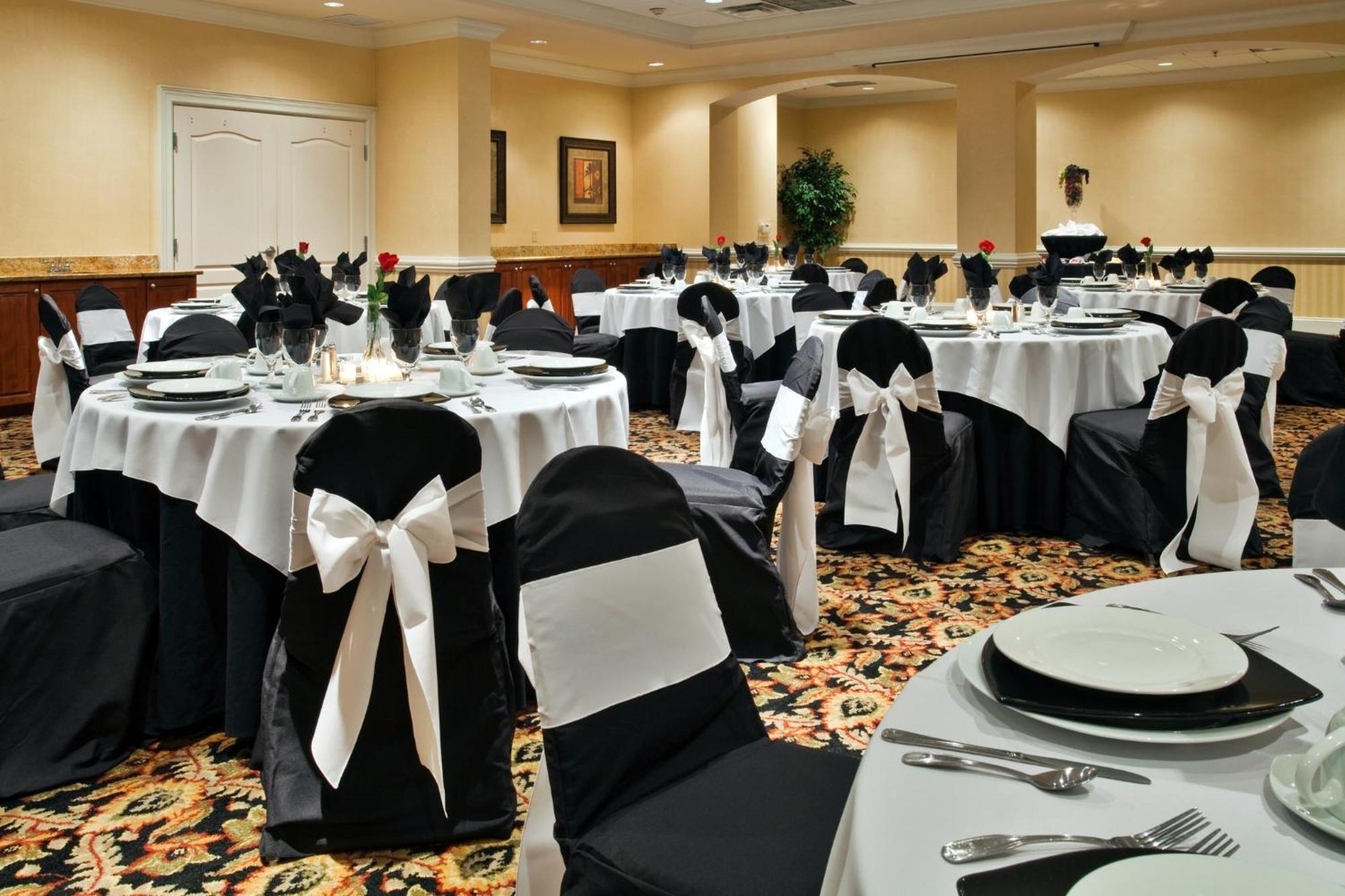Holiday Inn Valdosta Conference Center By Ihg Экстерьер фото